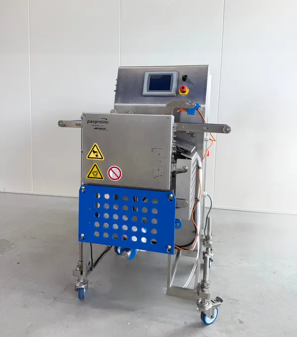 IMG_3928 – Bewerkt Pacproinc PPI-200-IV-LX-P4-09